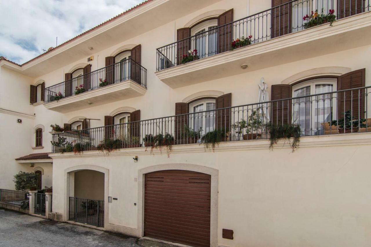 Villa Vivi La Contea Modica Exterior foto